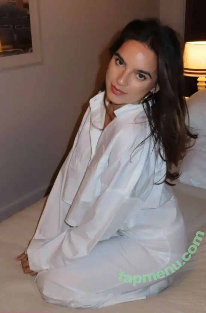 Natalie Mariduena nude photo #0460 (natalinanoel)