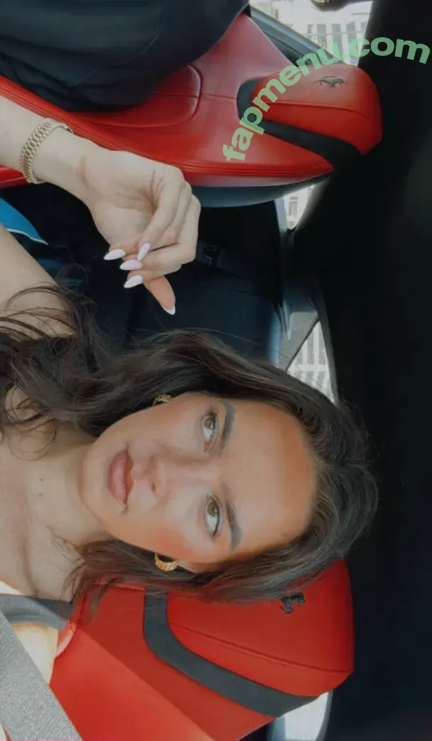 Natalie Mariduena nude photo #0470 (natalinanoel)