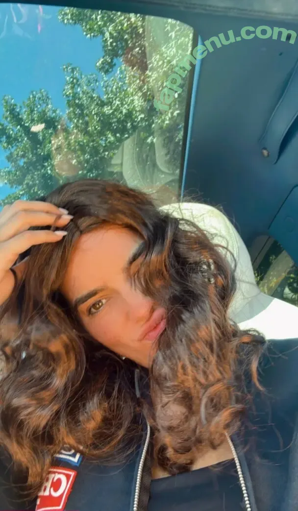 Natalie Mariduena nude photo #0472 (natalinanoel)