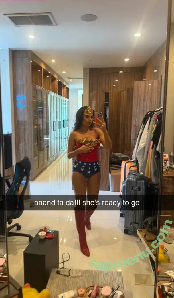 Natalie Mariduena nude photo #0603 (natalinanoel)