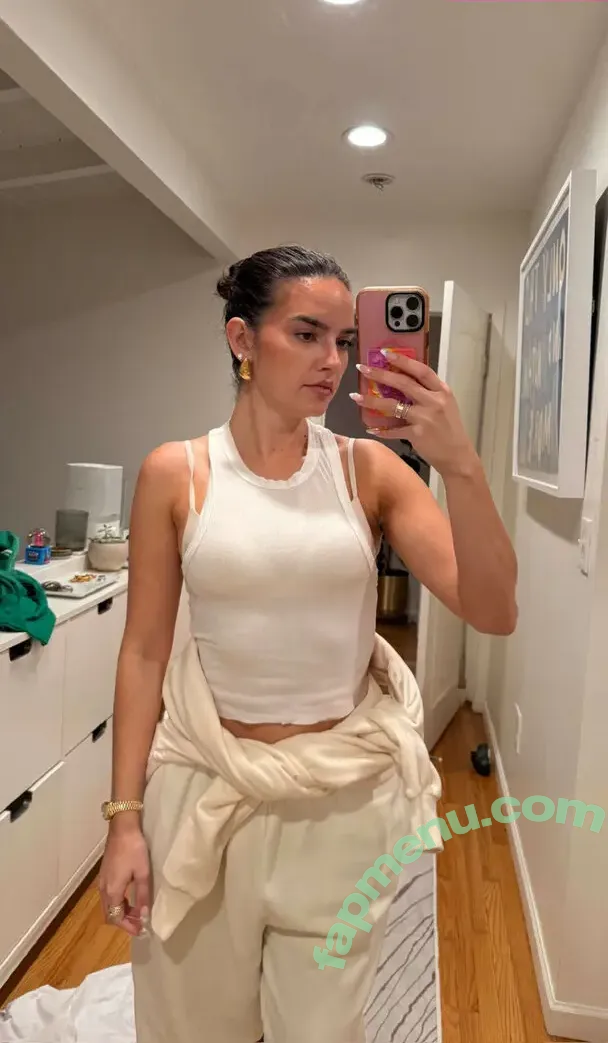 Natalie Mariduena nude photo #0628 (natalinanoel)