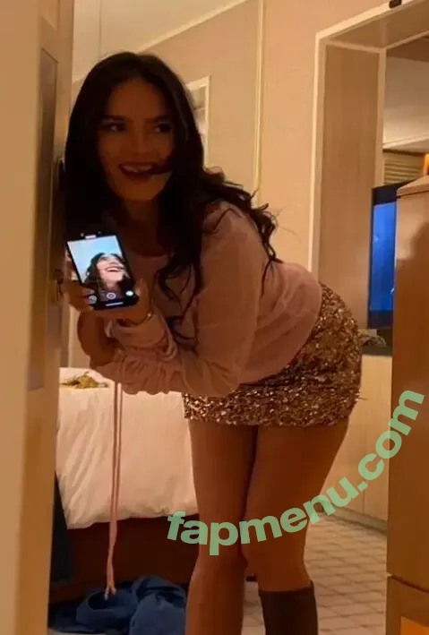 Natalie Mariduena nude photo #0654 (natalinanoel)