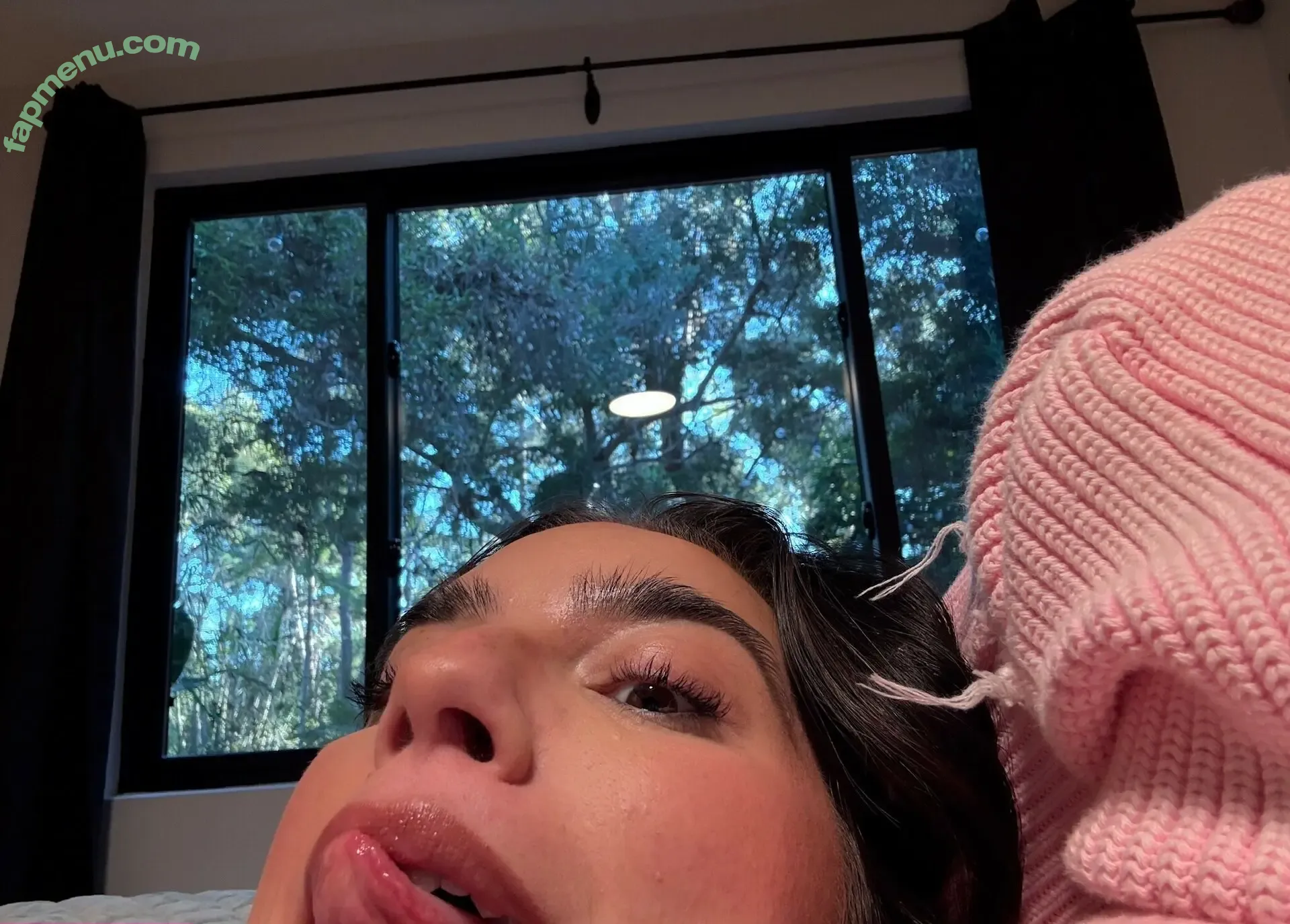 Natalie Mariduena nude photo #0666 (natalinanoel)