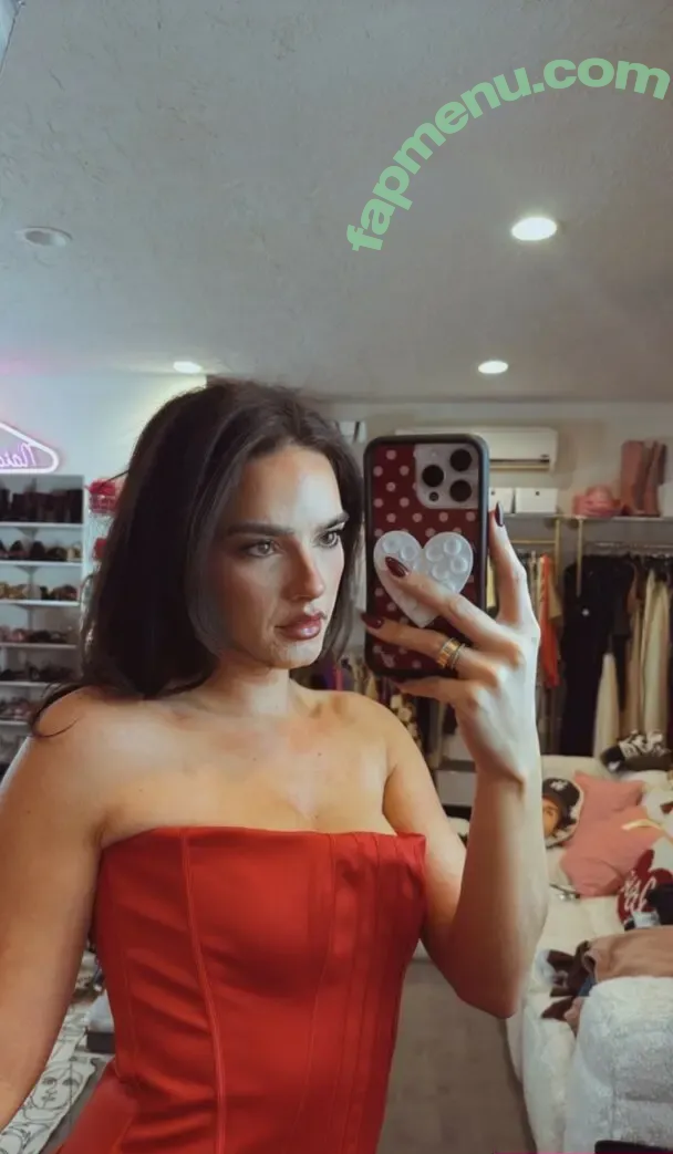 Natalie Mariduena nude photo #0707 (natalinanoel)