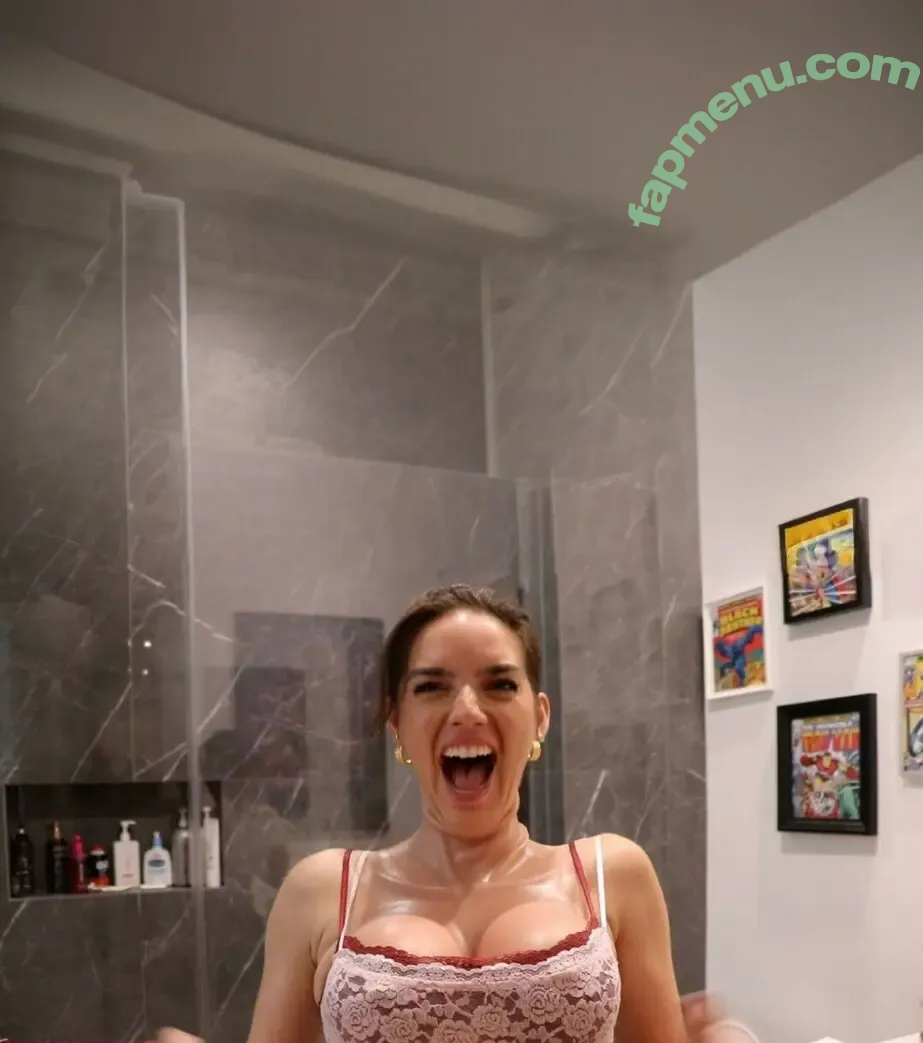 Natalie Mariduena nude photo #0774 (natalinanoel)