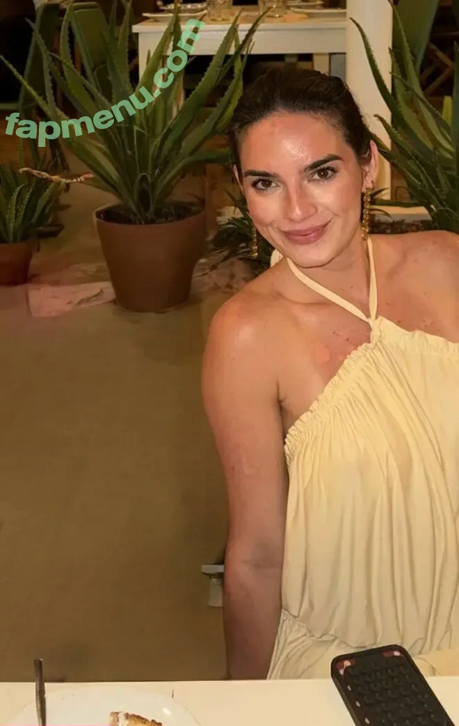 Natalie Mariduena nude photo #0873 (natalinanoel)