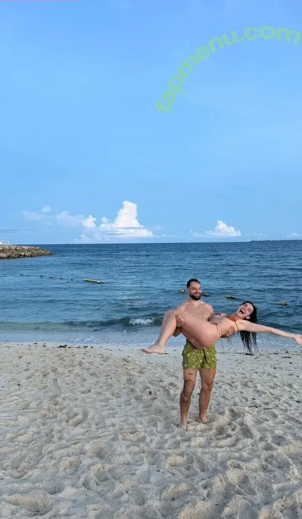 Natalie Mariduena nude photo #0883 (dailynatalina / natalinanoel)