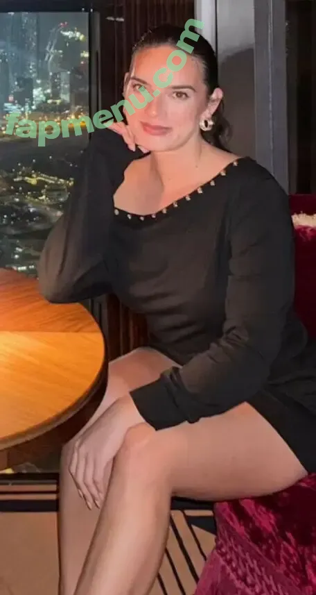 Natalie Mariduena nude photo #0950 (dailynatalina / natalinanoel)