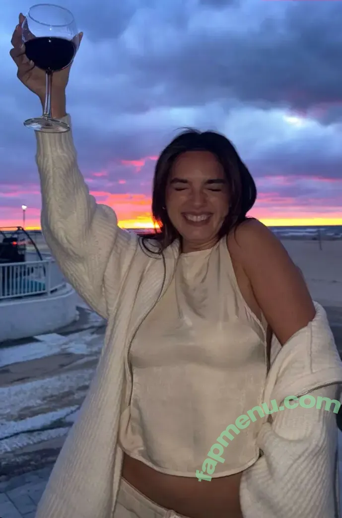 Natalie Noel nude photo #0986 (Natalie-Noel / nataliemariduena / natalienoelledfw / natalinanoel)