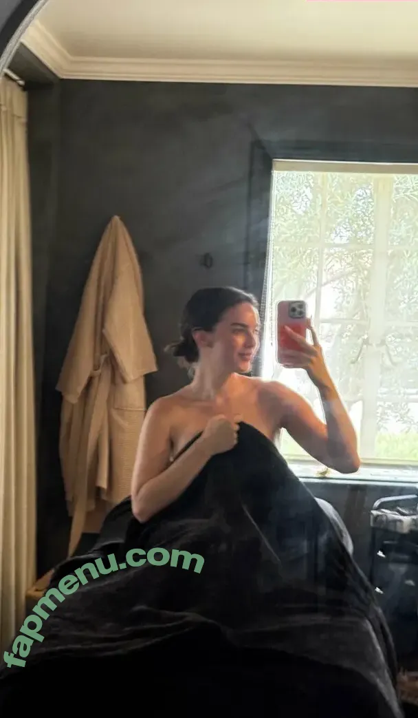 Natalie Noel nude photo #1595 (Mariduena / natalinanoel / natashanoel)