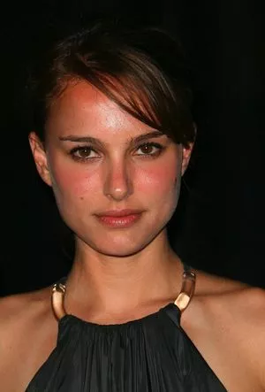 Natalie Portman / natalieportman nude photo #0067