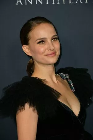 Natalie Portman / natalieportman nude photo #1703