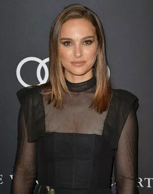 Natalie Portman / natalieportman nude photo #1818