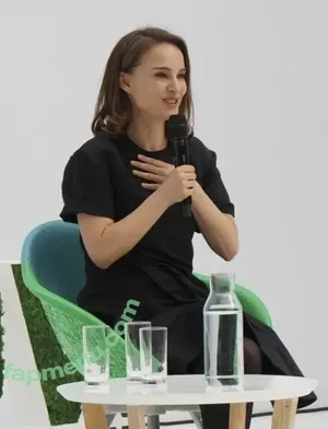 Natalie Portman / natalieportman nude photo #2150