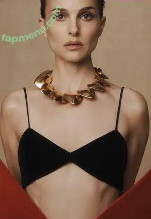 Natalie Portman / natalieportman nude photo #2182