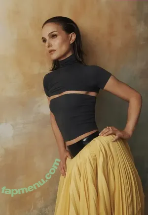 Natalie Portman / natalieportman nude photo #2185