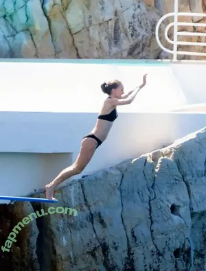 Natalie Portman / natalieportman nude photo #2303