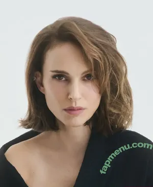 Natalie Portman / natalieportman nude photo #2433