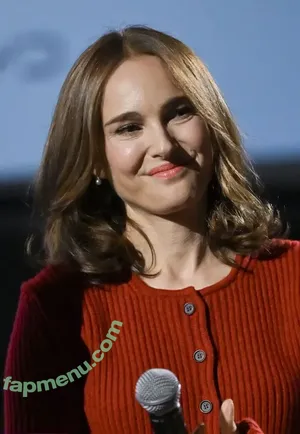 Natalie Portman / natalieportman nude photo #2450