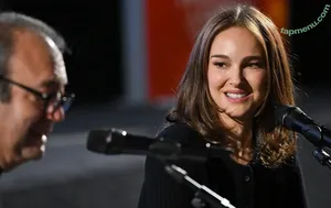 Natalie Portman / natalieportman nude photo #2458