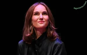 Natalie Portman / natalieportman nude photo #2481