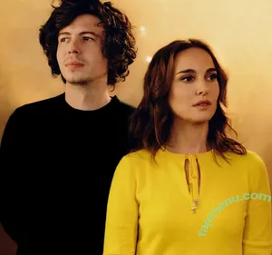 Natalie Portman / natalieportman nude photo #2538