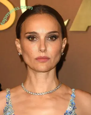 Natalie Portman / natalieportman nude photo #2574