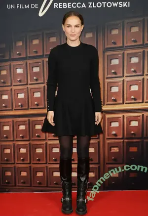 Natalie Portman / natalieportman nude photo #2604