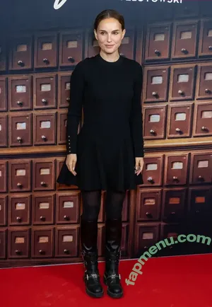 Natalie Portman / natalieportman nude photo #2605