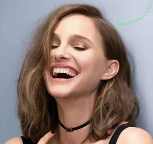 Natalie Portman / natalieportman nude photo #2630