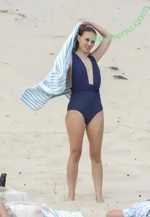 Natalie Portman / natalieportman nude photo #2636