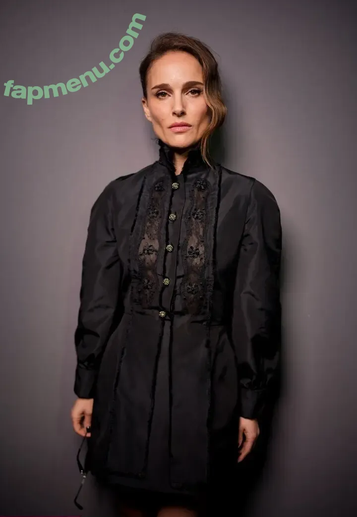 Natalie Portman nude photo #2071 (natalieportman)