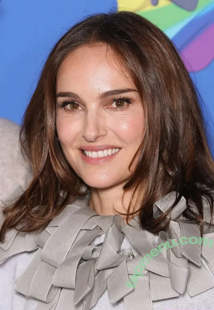 Natalie Portman nude photo #2515 (natalieportman)