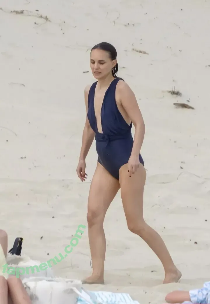 Natalie Portman nude photo #2665 (natalieportman)