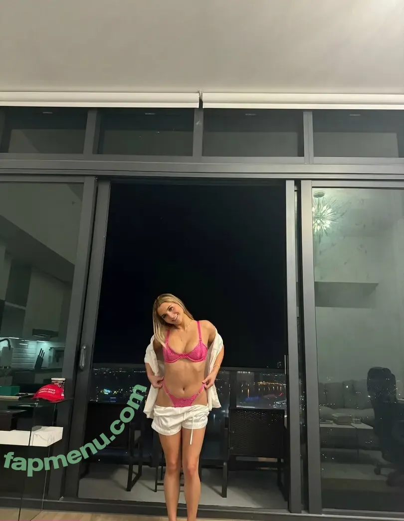 Natalie Rain nude photo #0002 (natalienunn / natalierainxo)