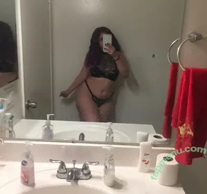 Natalie Renee Fitzgerald / gothiccmamii27 / gothiccmamii97 nude photo #0001