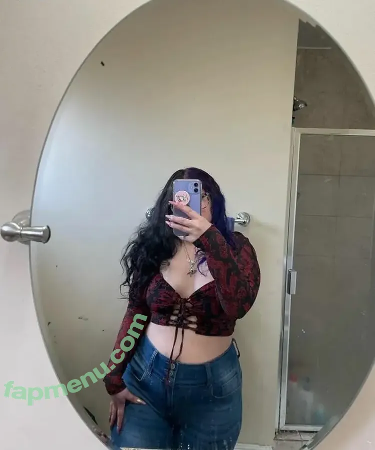 Natalie Renee Fitzgerald nude photo #0014 (gothiccmamii27 / gothiccmamii97)