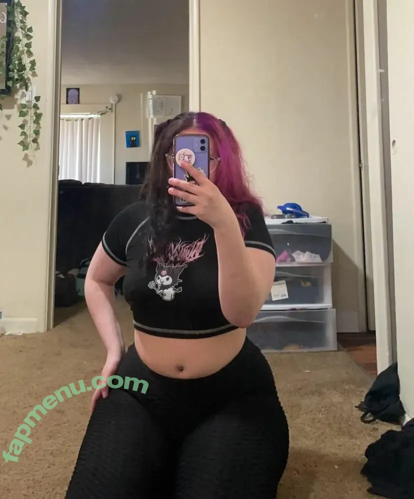 Natalie Renee Fitzgerald nude photo #0024 (gothiccmamii27 / gothiccmamii97)