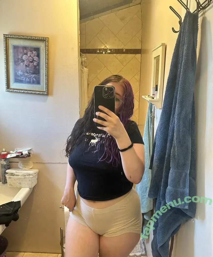Natalie Renee Fitzgerald nude photo #0036 (gothiccmamii27 / gothiccmamii97)