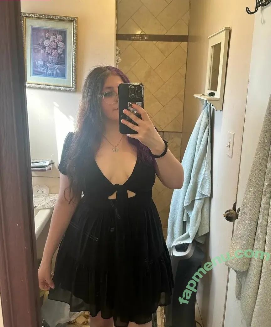 Natalie Renee Fitzgerald nude photo #0077 (gothiccmamii27 / gothiccmamii97)