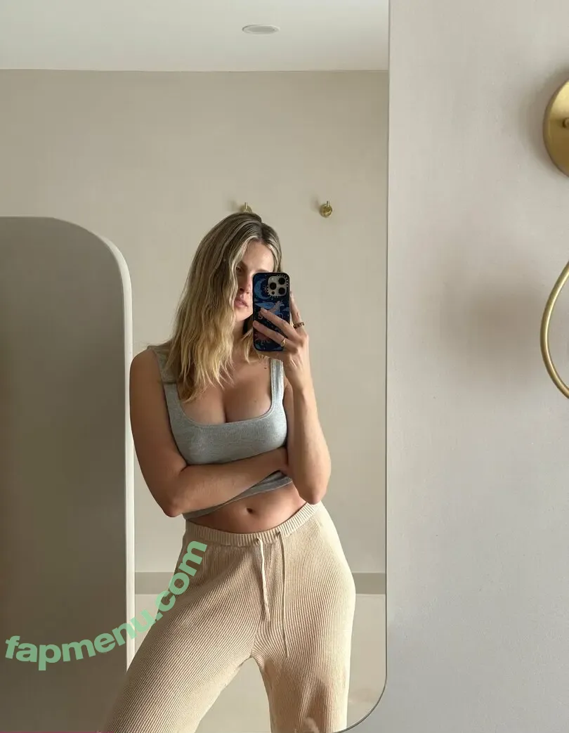 natalie_roser nude photo #0007 (seriesmag)