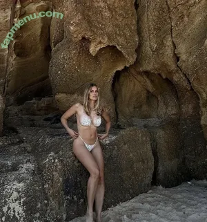 Natalie Roser / natalie_roser / seriesmag nude photo #0002