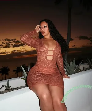 Natalie Tortelli / natalietortelli nude photo #0049