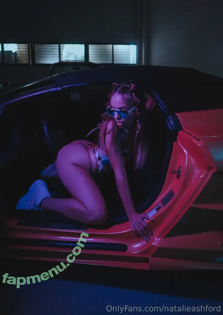 natalieashford nude photo #0016 (nataliejeanashford)