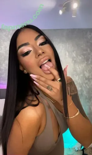  nude photo #0003
