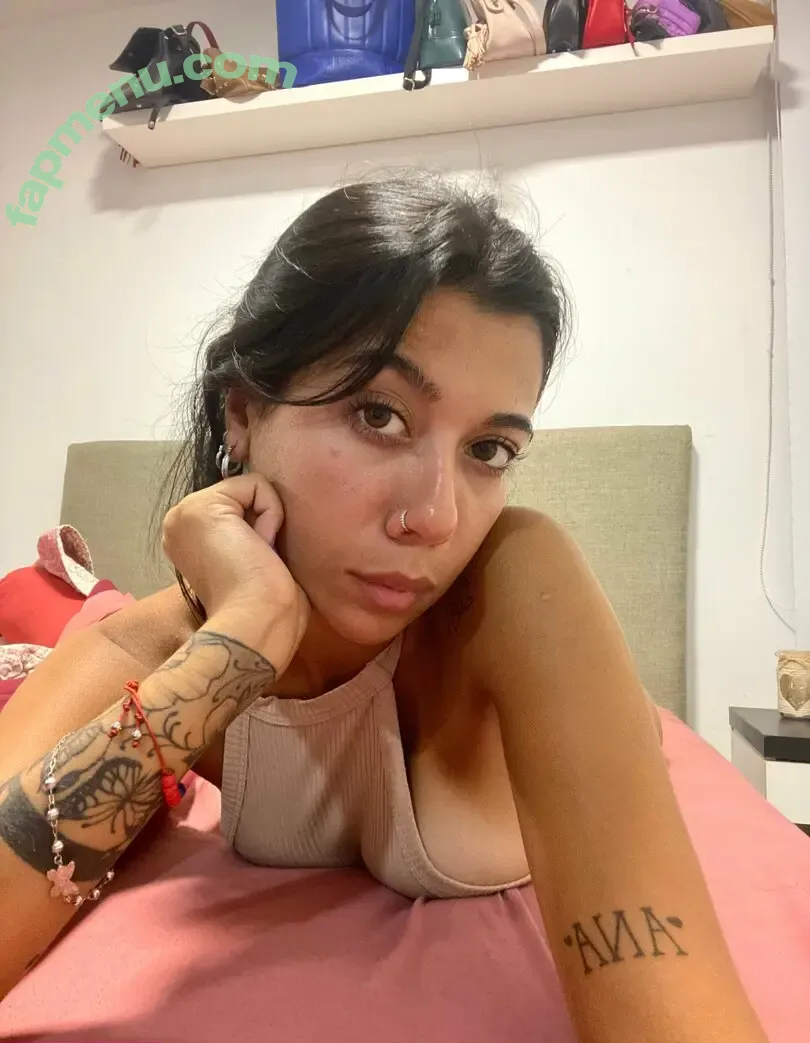 Natalieemay nude photo #0014 (neonataliemay)