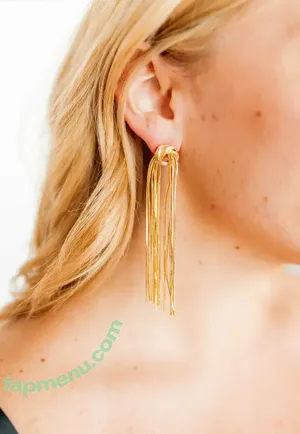  nude photo #0004