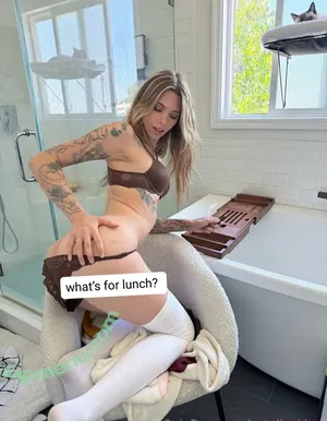 Nataliexking / Bbyluckie nude photo #0002