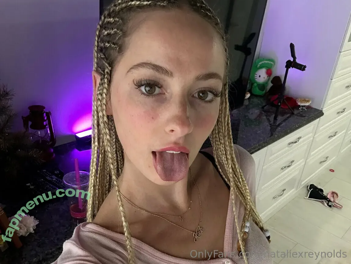 nataliexreynolds nude photo #0051 (nataliereynolds)