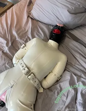 natallien / onlynatallie nude photo #0044